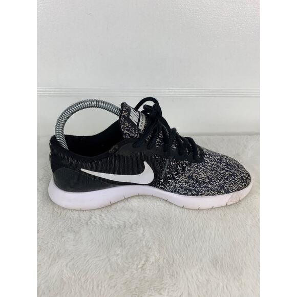 Nike Flex Contact Women’s Size 6.5 Black White Oreo Workout Shoes 908995-002 - Picture 5 of 10